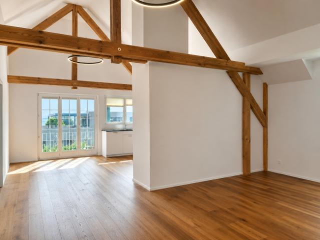 Ein Zuhause zum Verlieben Traumhaft renovierte 4.5 Zimmerwohnung