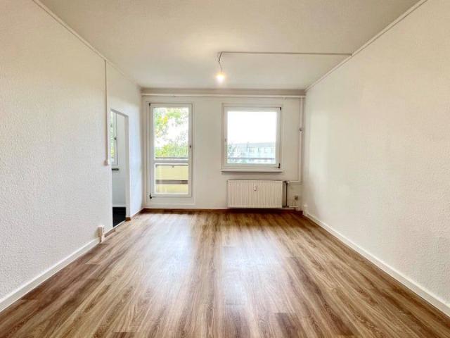 Ein Zuhause für alle: 5 Zimmerwohnung in oberster Etage mit Aufzug!