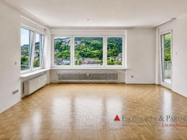Ein Zuhause für Genießer ruhig wohnen mit Blick auf den Neckar