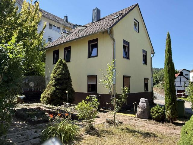 EIN ZUHAUSE FÜR DIE GANZE FAMILIE IN MARBURG OCKERSHAUSEN