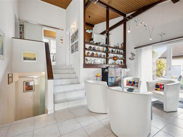 Ein Zuhause mit Charme und grossem Garten