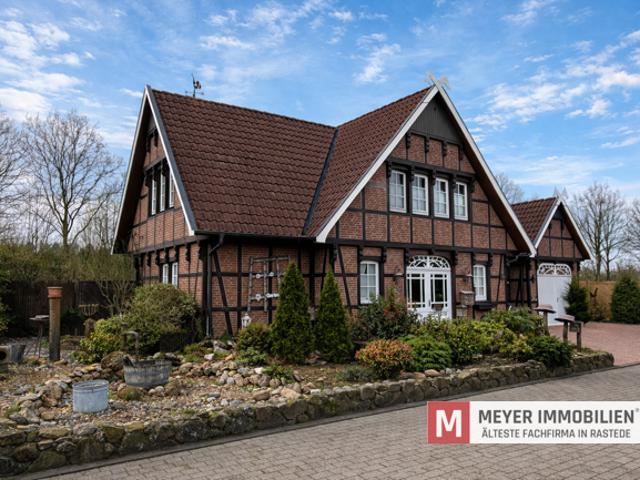 Ein Zuhause mit besonderer Atmosphäre. Erstklassiges Fachwerkhaus mit Wintergarten in Rastede Obj. Nr. 6624
