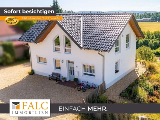 Ein Zuhause mit Weitblick – Einfamilienhaus mit großem Garten und traumhafter Aussicht