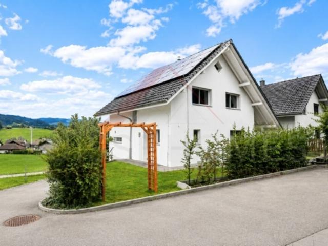 Ein Zuhause mit Weitblick familienfreundliches Einfamilienhaus mit Panoramasicht