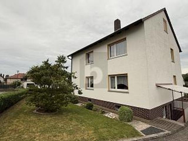 EIN ZUHAUSE MIT VIEL RAUM UND POTENZIAL