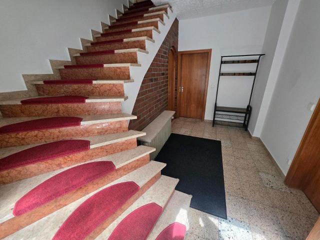 Ein Zweifamilienhaus und mehr im Zentrum. 150qm + 100qm