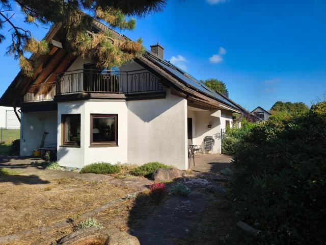 Ein Zweifamilienhaus zu verkaufen von privat