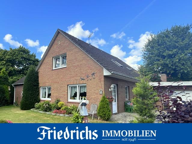 Ein /Zweifamilienhaus mit großzü. Garten, Garage sowie abtrennbarem Bauplatz in Edewecht Osterscheps