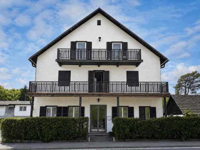 Ein /Zweifamilienhaus mit Entwicklungspotenzial in zentraler Lage