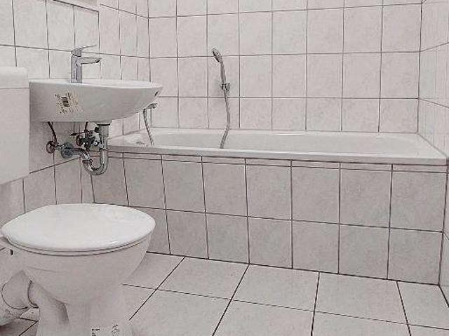 Einbauküche, 1 Zimmer, frisch saniert, Aufzug