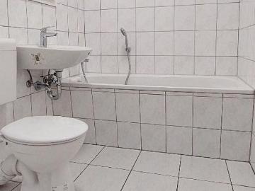 Einbauküche, 1 Zimmer, frisch saniert, Aufzug