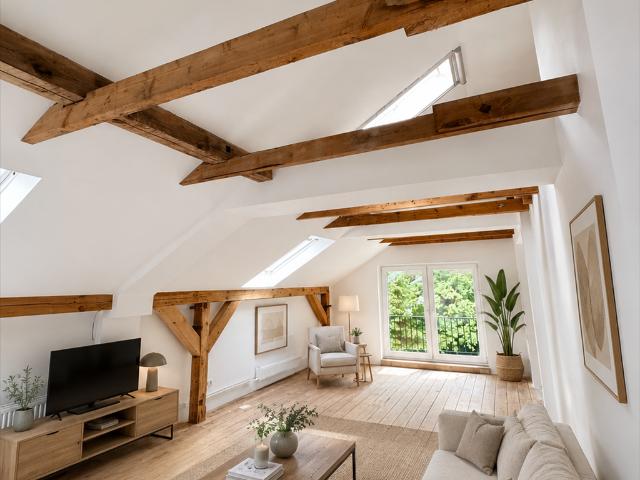 Eine Maisonette zwischen alten Baumkronen