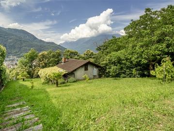 Eine Oase des Friedens über Bellinzona