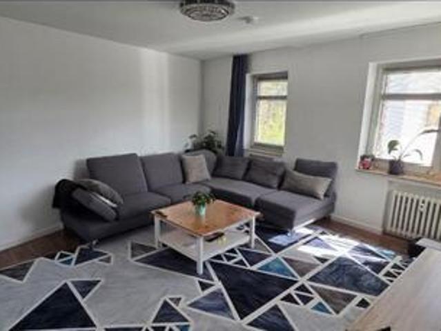 Eine Familienwohnung 1.250,00 EUR Kaltmiete, ca.140,00 m²