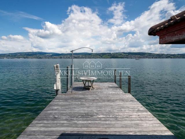 Eine Jugendstilvilla mit Seltenheitswert drei Wohneinheiten & Bootshaus