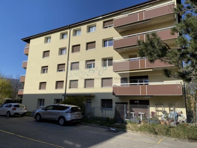 Eine schöne 3.5 Zimmer Wohnung mit Balkon ist zu vermieten!