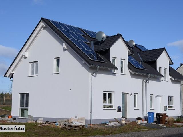 Einfamilien Doppelhaushälfte mit Carport als neuer Rückzugsort