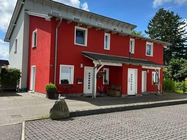 Einfamilien Doppelhaushälfte in Lauterbach auf der Insel Rügen zu verkaufen