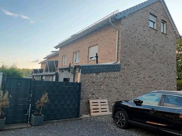 Einfamilienhaus 3 Etagen