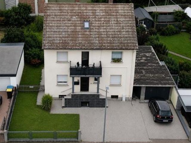 Einfamilienhaus 3 Etagen