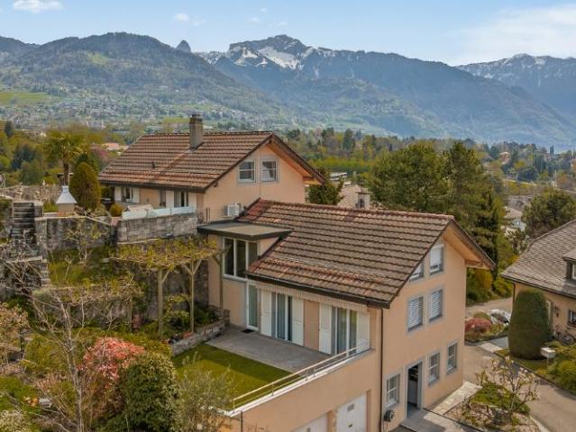 Einfamilienhaus 10 Zimmer