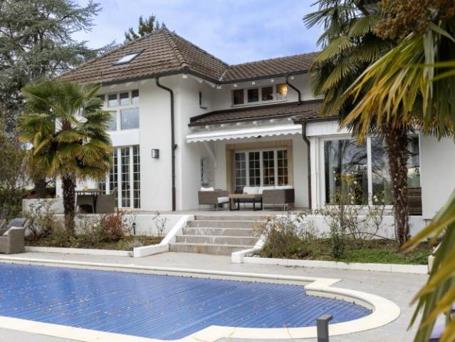 Einfamilienhaus 10 Zimmer