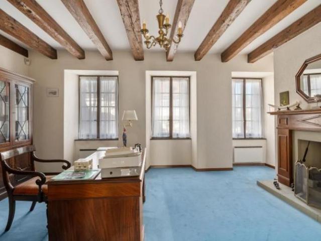 Einfamilienhaus 10 Zimmer