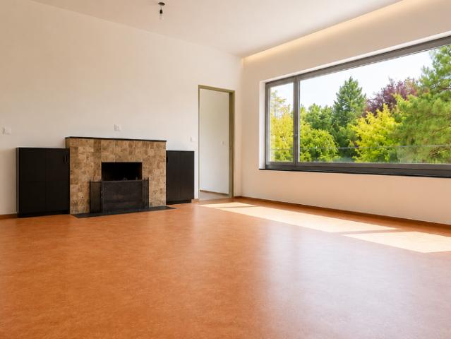 Exklusive Immobilie – Villa im Le Corbusier Stil mit Mietrendite