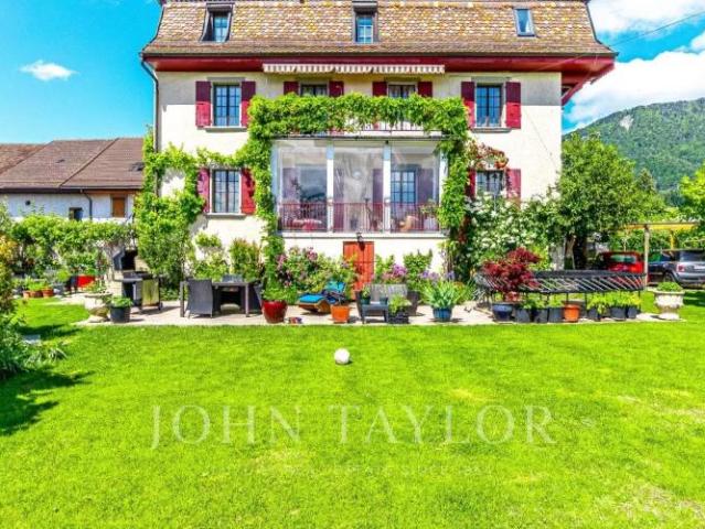 Haus mit 600 m2 im Herzen von St Légier