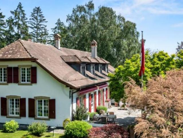 Exklusiv: ein charmantes, authentisches Waadtländer Haus