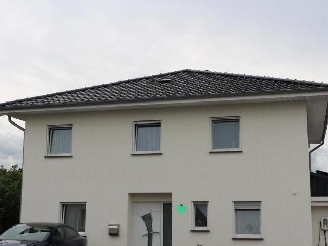 Einfamilienhaus 180m2 20KW PV 10KW Speicher, 2xWallbox 22KW Küche