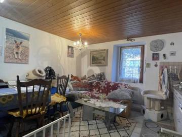 Einfamilienhaus 2.5 Zimmer