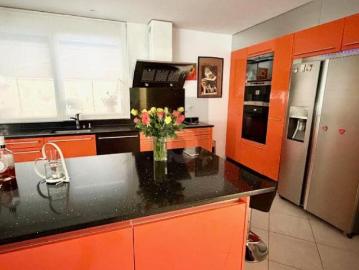 Einfamilienhaus 7.5 Zimmer