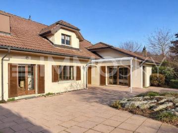 Einfamilienhaus 7.5 Zimmer