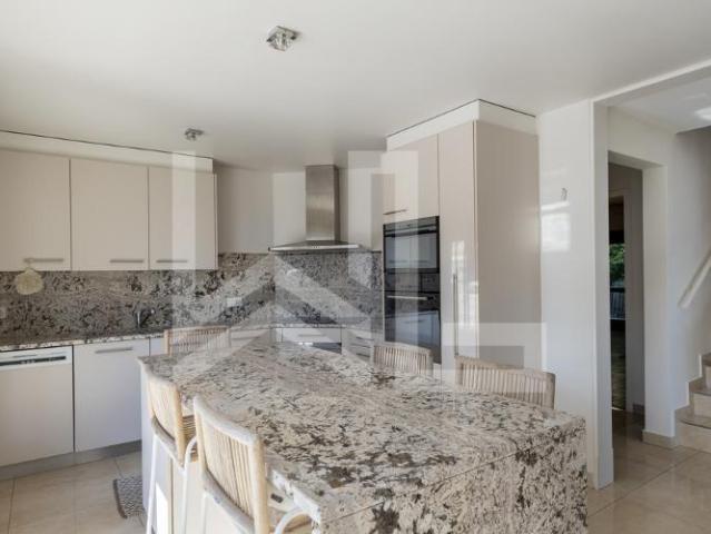 Einfamilienhaus 7.5 Zimmer
