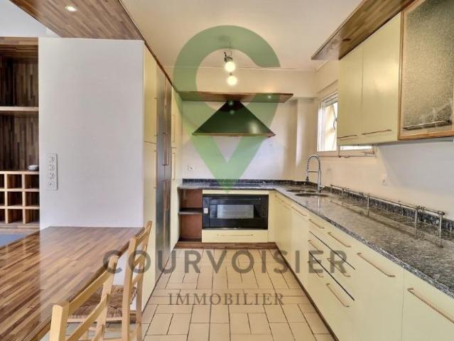 Einfamilienhaus 7.5 Zimmer