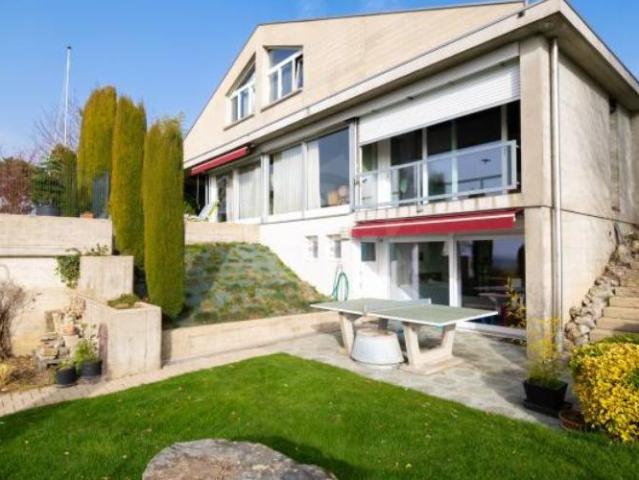 Herzliche Villa Cossonay Ville