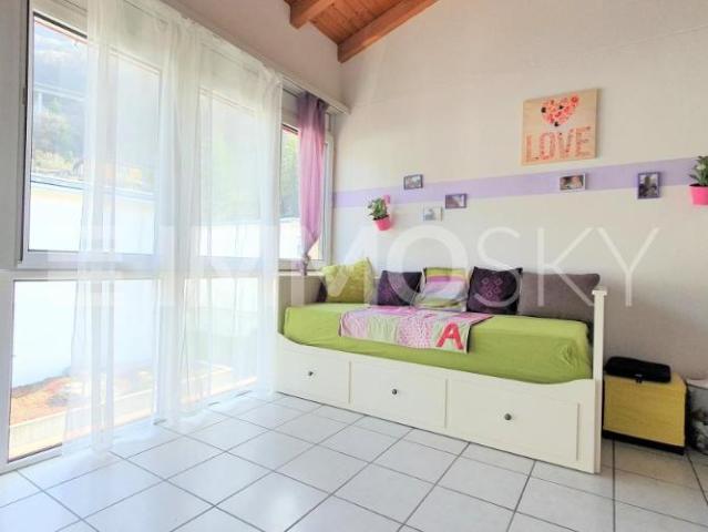 Einfamilienhaus 4.5 Zimmer