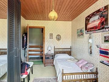 Doppeleinfamilienhaus 4.5 Zimmer