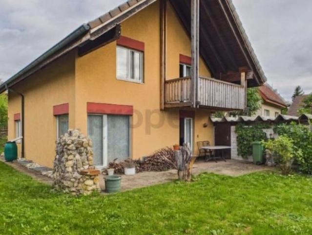 Einfamilienhaus 5.5 Zimmer
