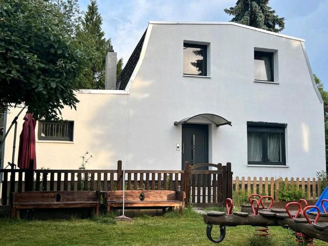 Einfamilienhaus 5 Zimmer in Berlin Rudow zu vermieten