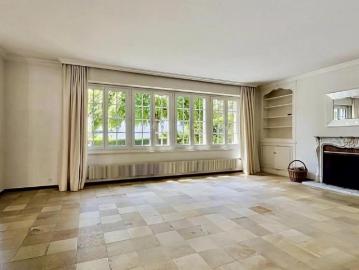 Einfamilienhaus 6.5 Zimmer
