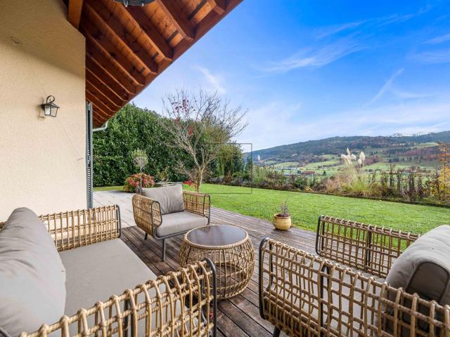 Einfamilienhaus 6.5 Zimmer