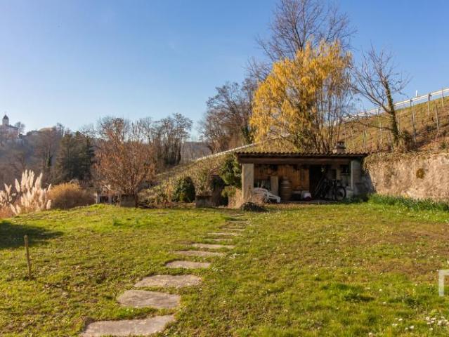 Einfamilienhaus 6.5 Zimmer