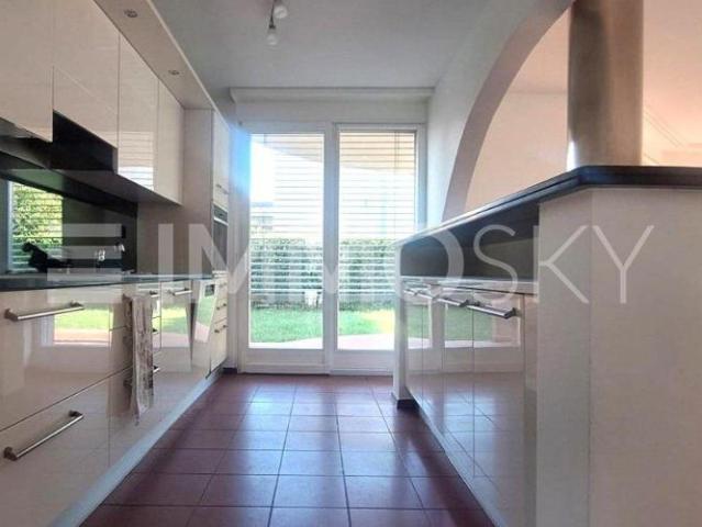 Einfamilienhaus 6.5 Zimmer