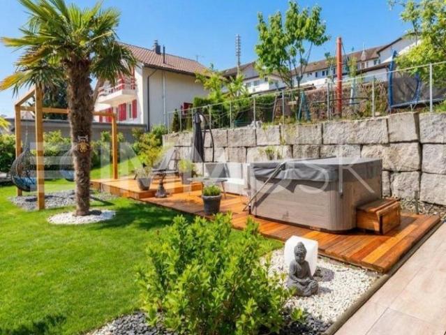 Einfamilienhaus 6.5 Zimmer