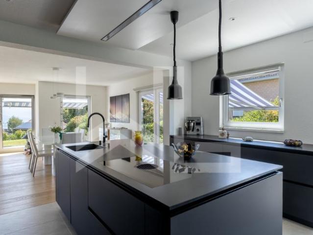 Einfamilienhaus 6.5 Zimmer