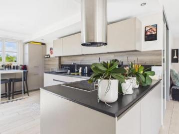 Einfamilienhaus 6.5 Zimmer