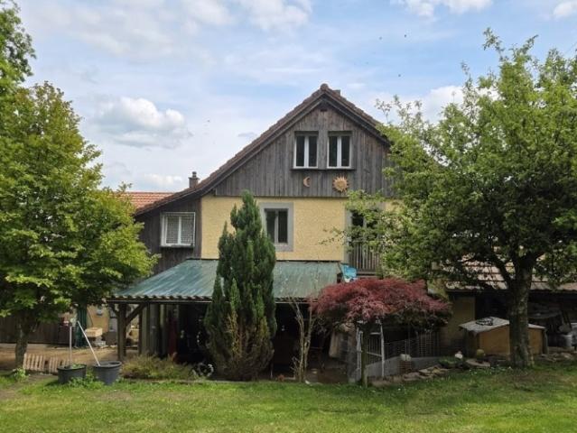 Einfamilienhaus 6.5 Zimmer