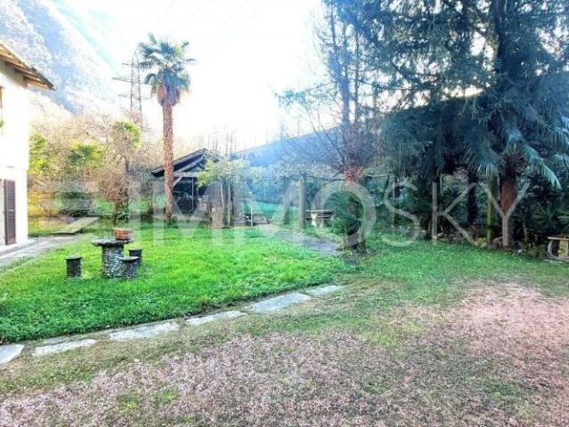 Einfamilienhaus 6 Zimmer